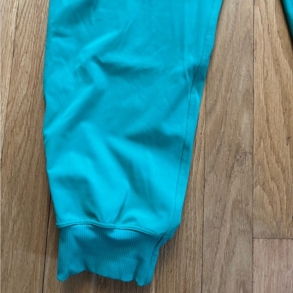 Lululemon Stretch High-Rise Jogger Full Length Kelly Green - Picture 3 of 15